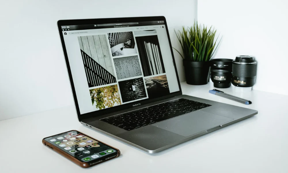 How to Seamlessly Use Your iPhone and Mac Together