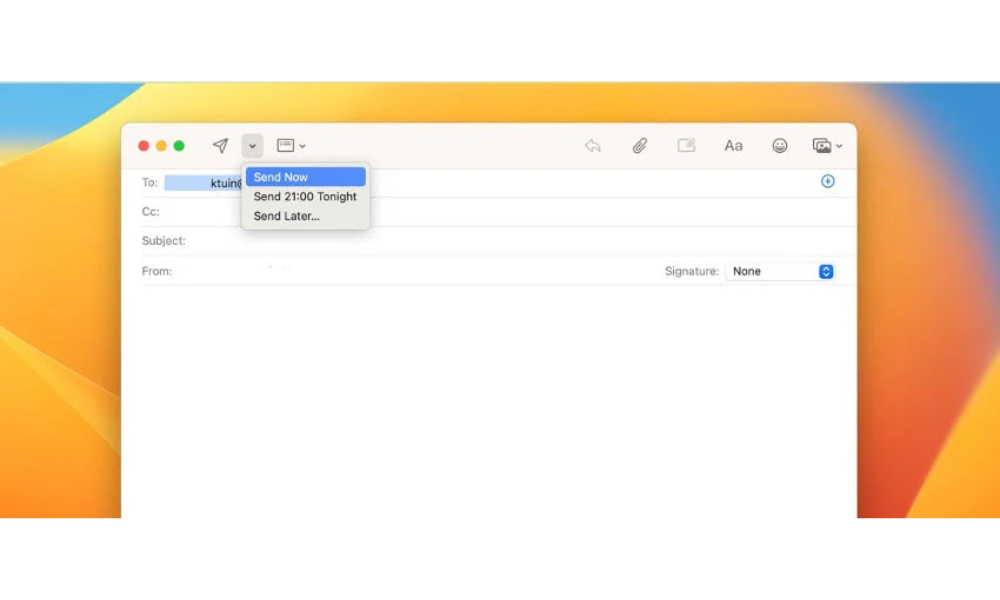 How to schedule an email on Mac?